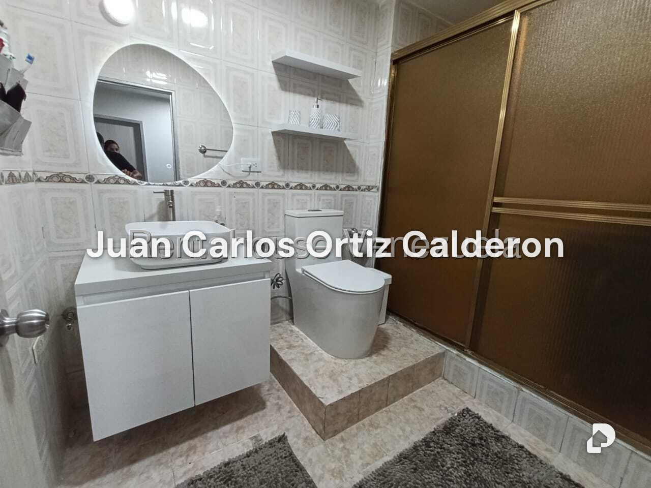 Apartamento en Parque Central, Caracas – 18