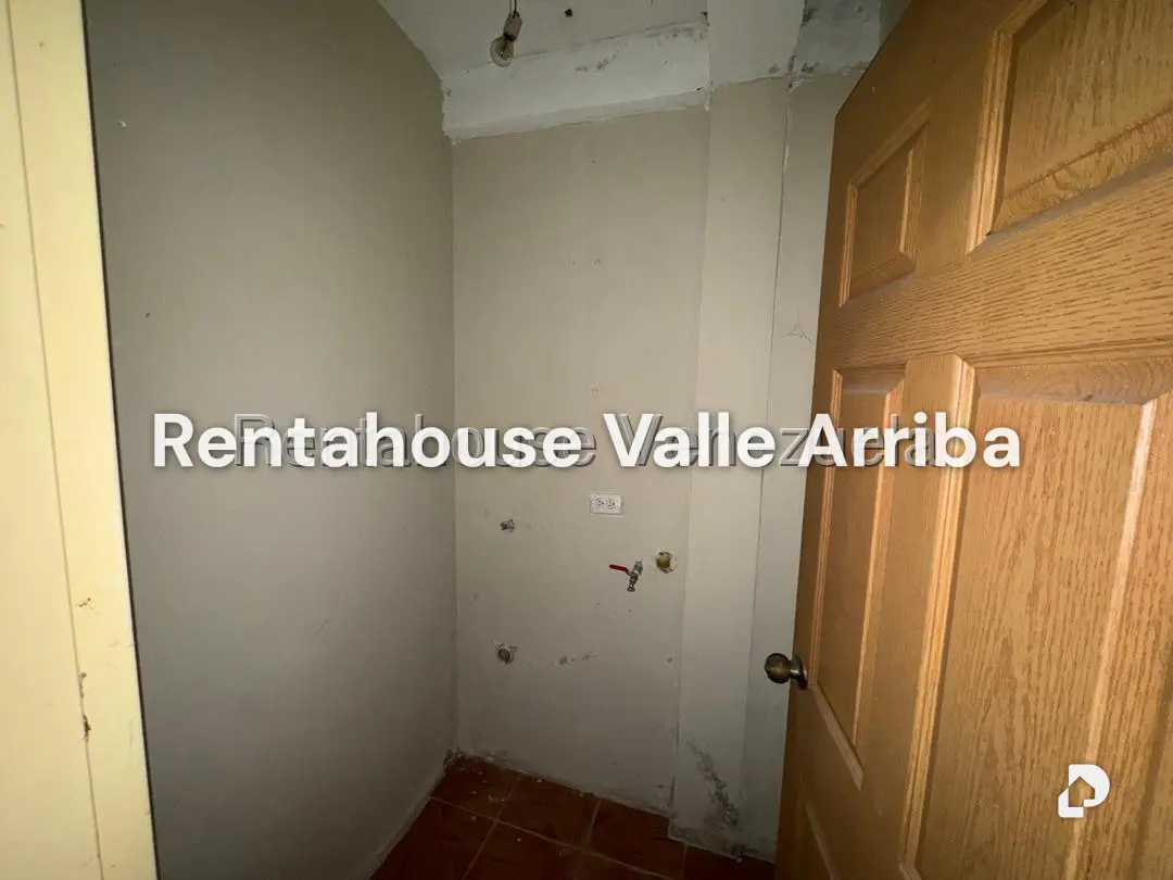 House in Contry Villas, Guatire – 24