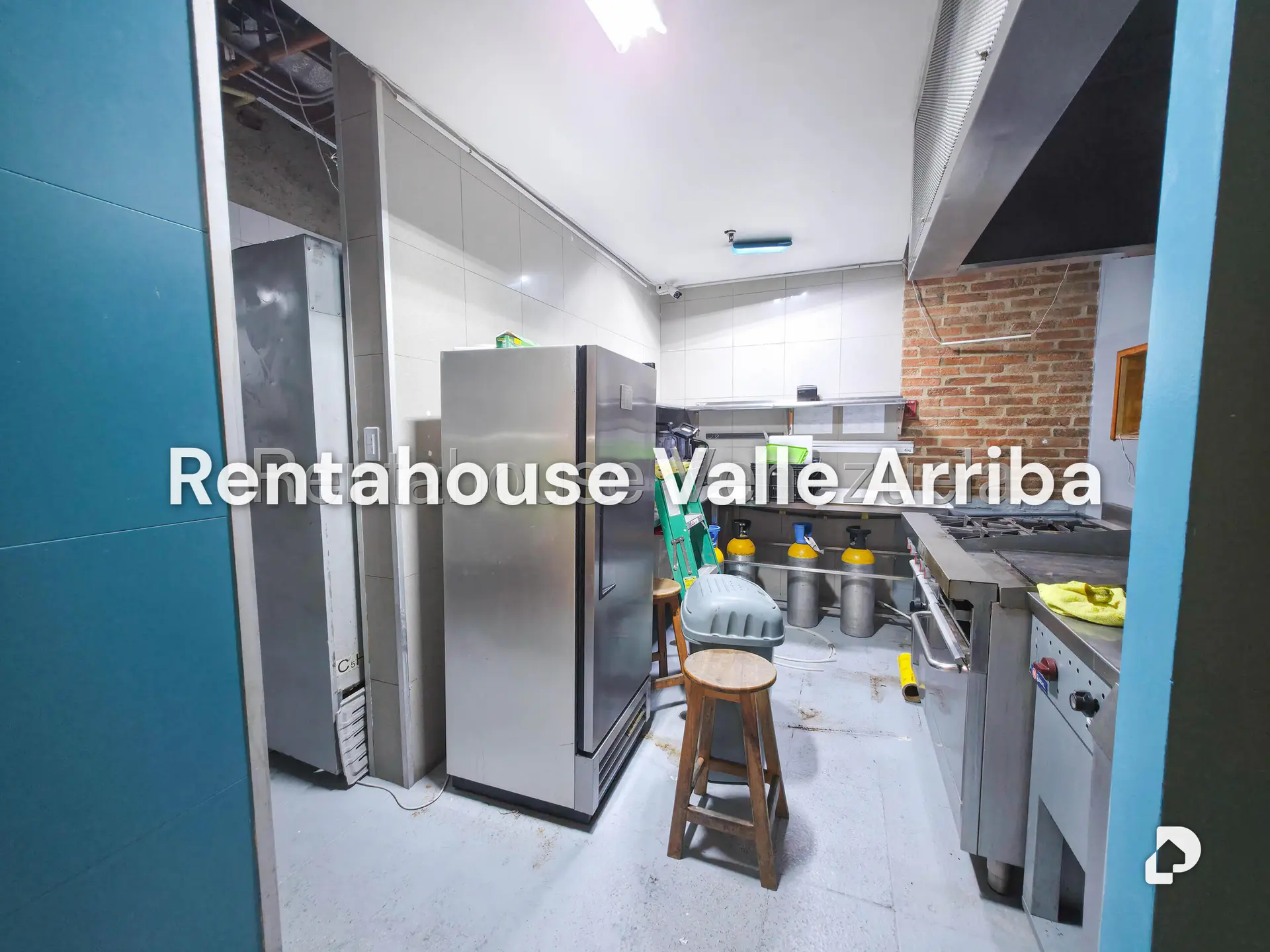 Commercial space in Los Dos Caminos, Caracas – 6