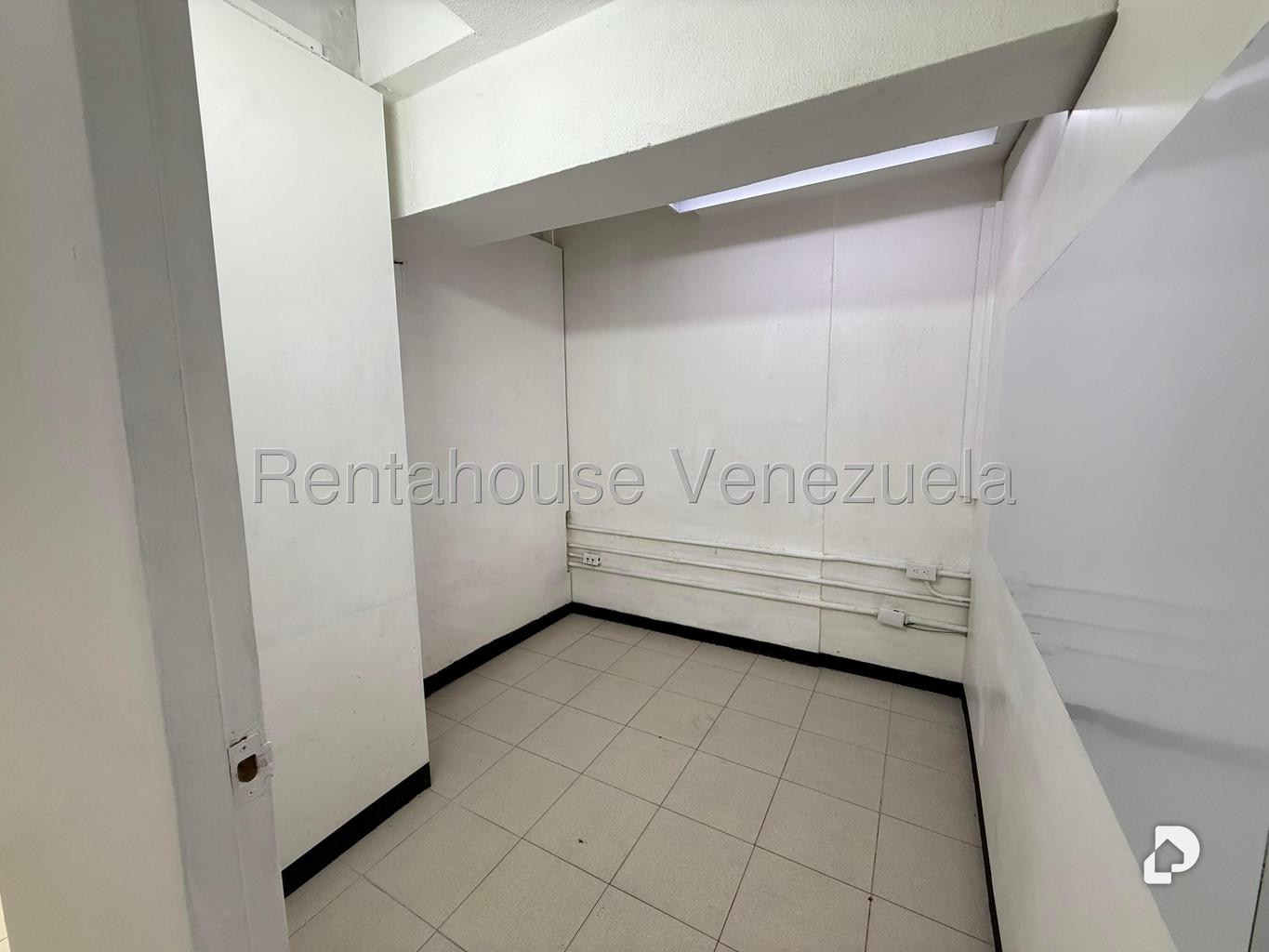 Oficina en Boleíta Sur, Caracas – 5