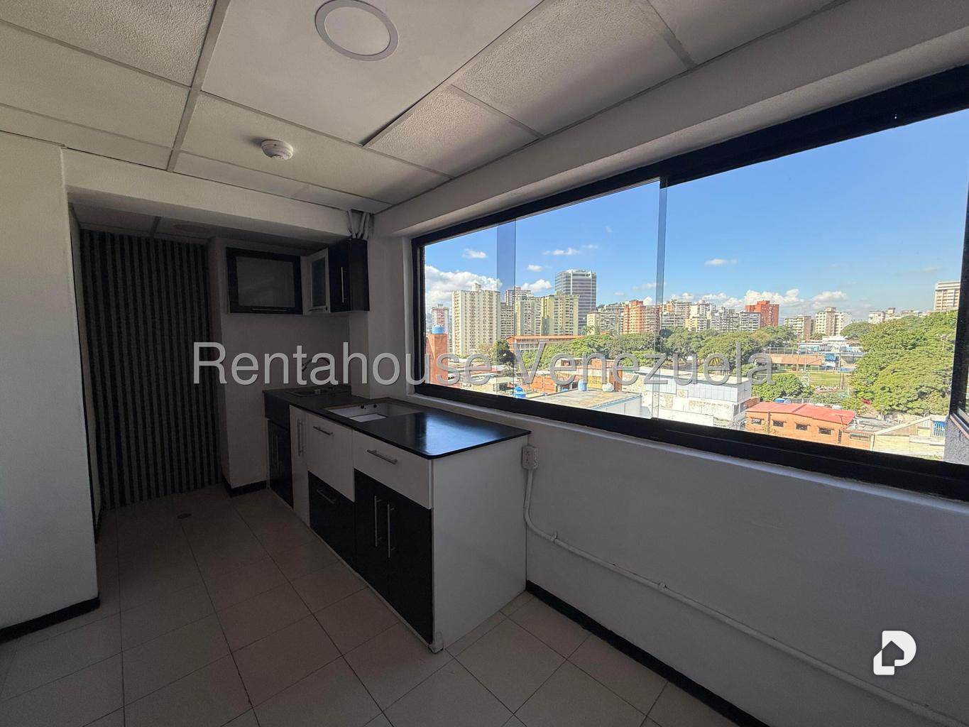 Oficina en Boleíta Sur, Caracas – 16