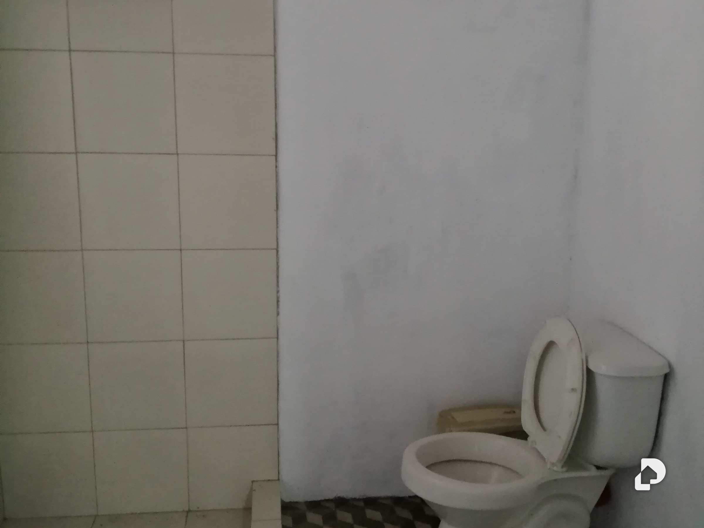 Local comercial en El Hatillo, Caracas – 12