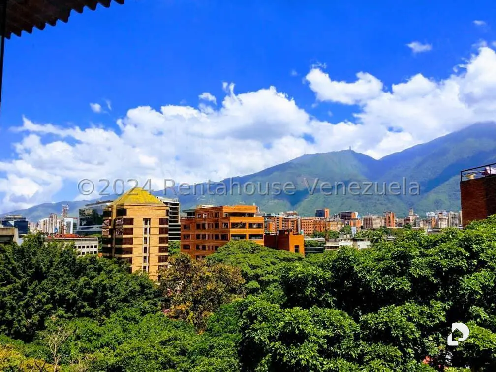 Apartamento en Las Mercedes, Caracas