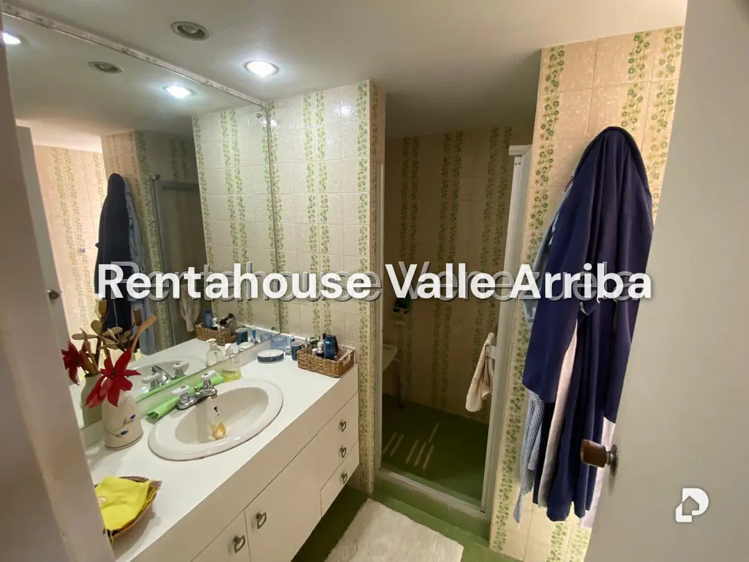 Apartamento en Los Naranjos (del Cafetal), Caracas – 16