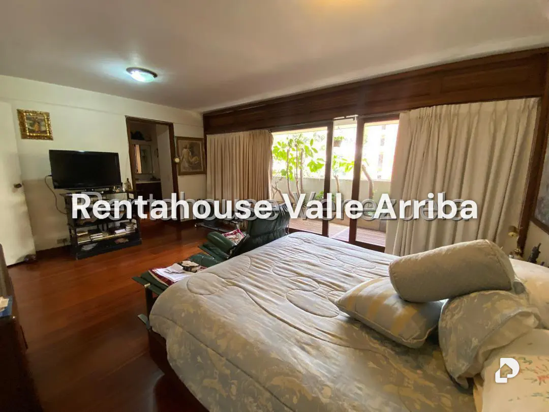 Apartamento en Los Naranjos (del Cafetal), Caracas – 25