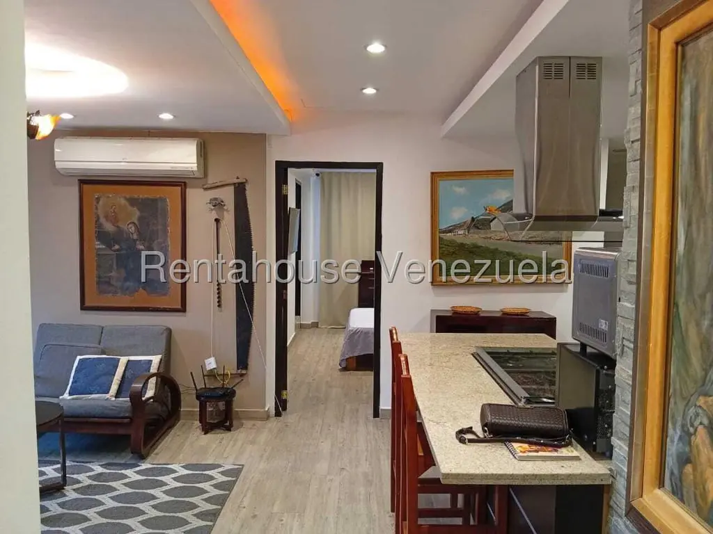 Apartamento en Altamira, Caracas - 1