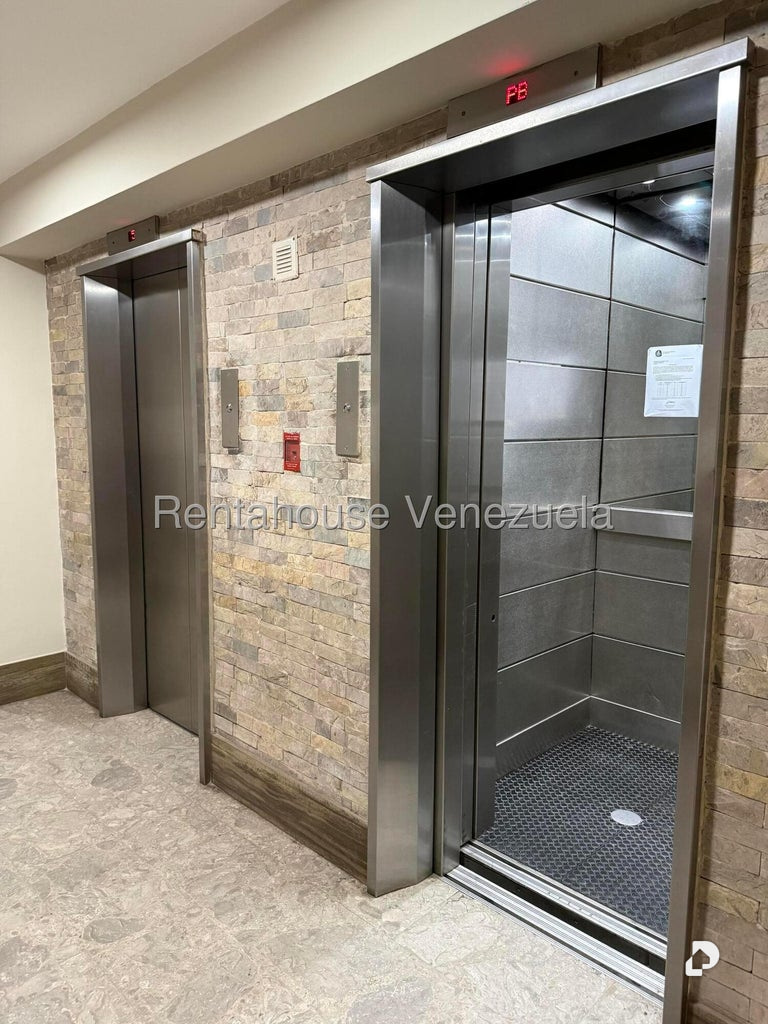 Apartamento en La Castellana, Caracas – 15