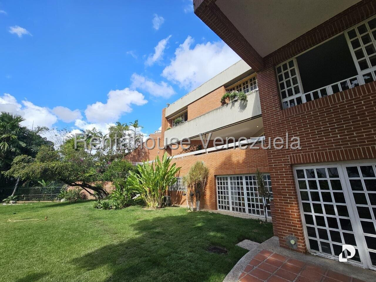 Casa en Macaracuay, Caracas – 19