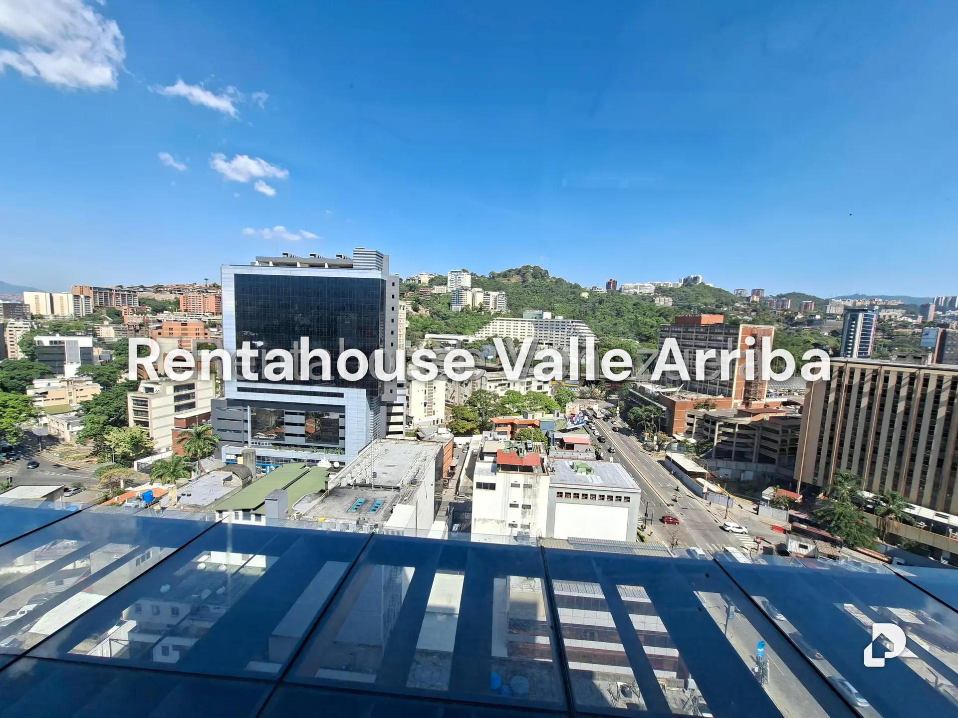 Commercial space in Las Mercedes, Caracas – 13
