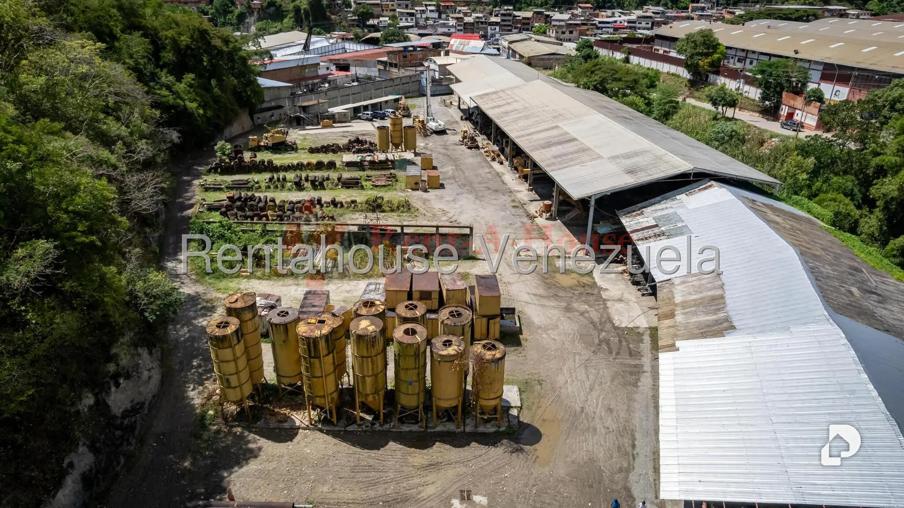Local comercial en La Castellana, Caracas – 17