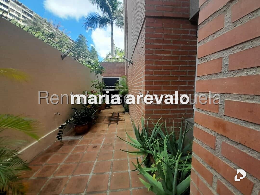 Apartamento en Las Esmeraldas, Caracas – 11