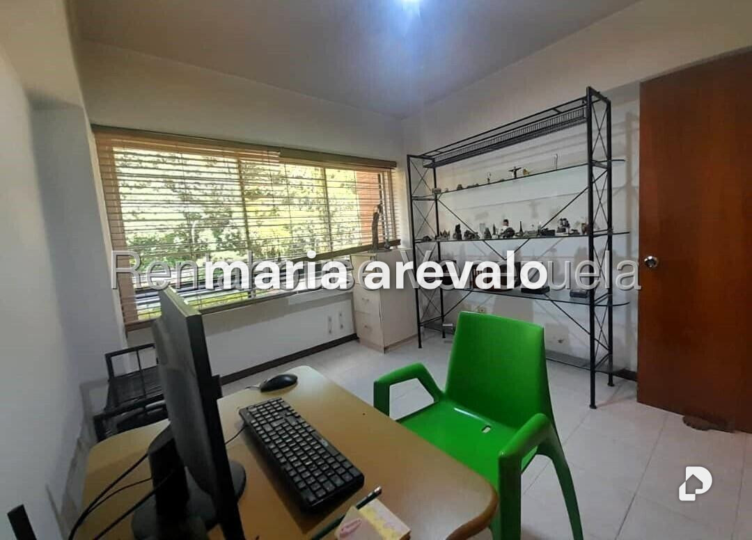 Apartamento en Las Esmeraldas, Caracas – 24