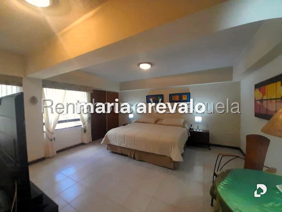 Apartamento en Las Esmeraldas, Caracas – 22