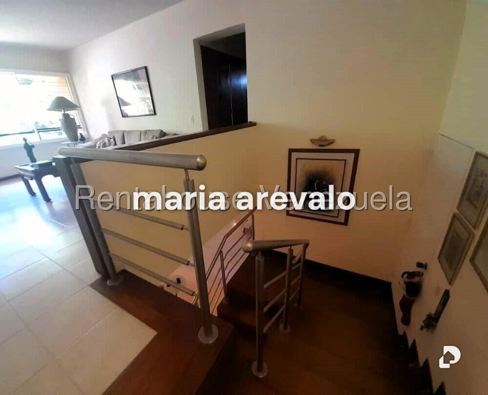 Apartamento en Las Esmeraldas, Caracas – 18