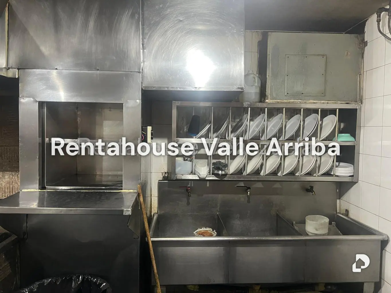Local comercial en Chacao, Caracas – 23