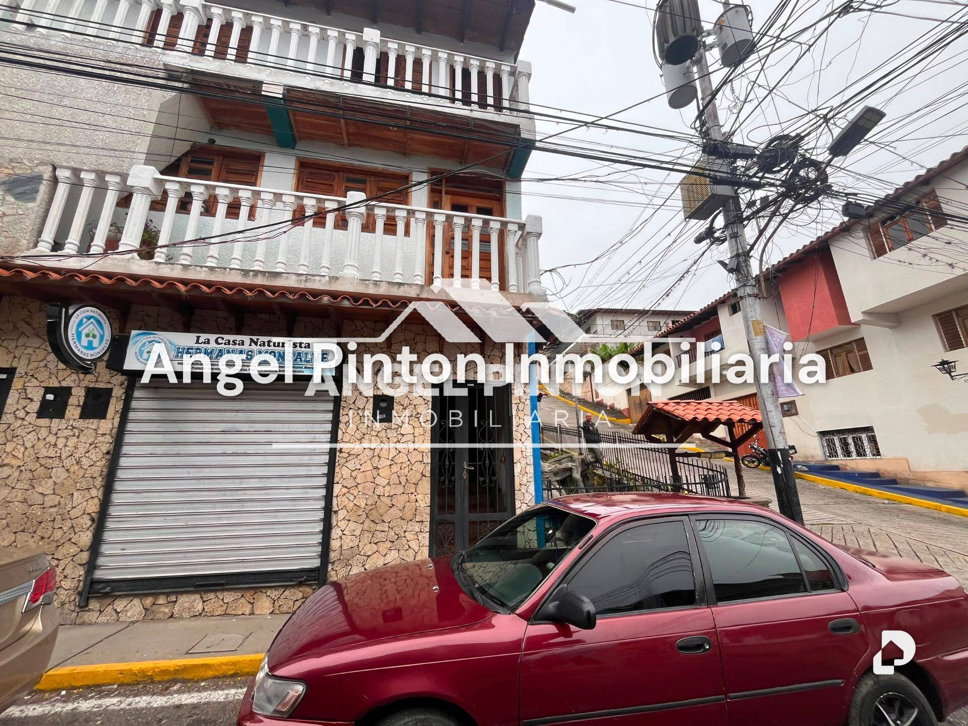 Local comercial en Avenida Bolivar, La Azulita – 1