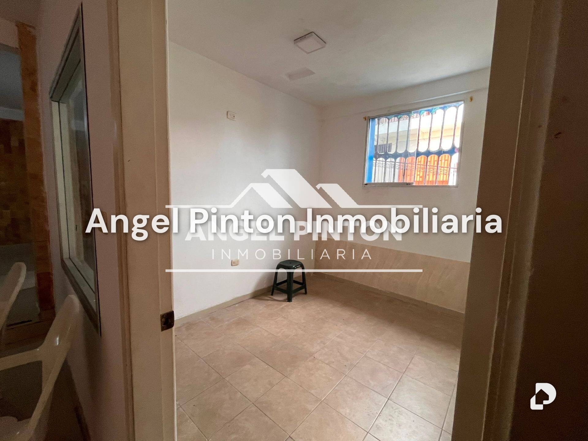 Local comercial en Avenida Bolivar, La Azulita – 10