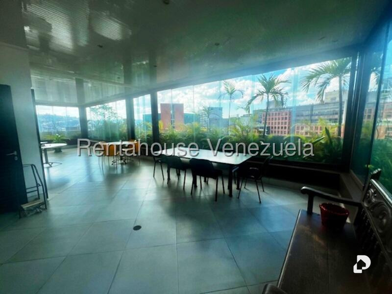Oficina en Chacao, Caracas – 17