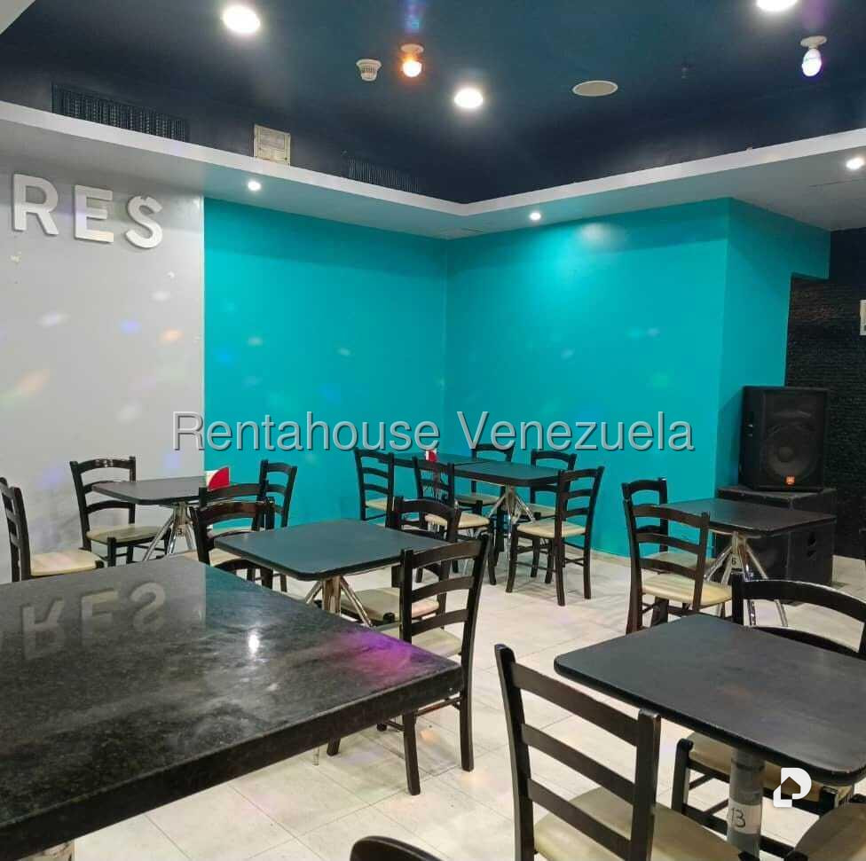 Local comercial en Los Dos Caminos, Caracas