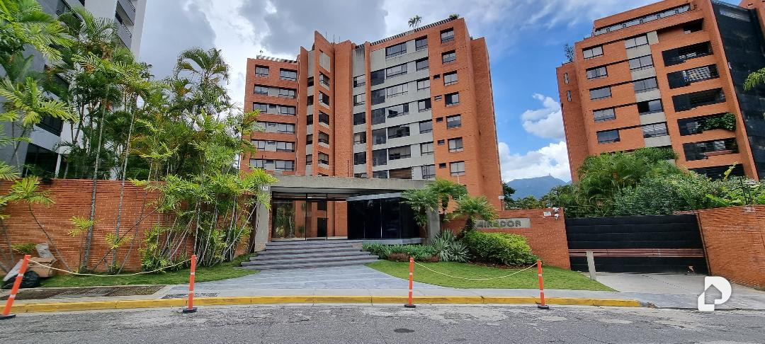 Penthouse en Colinas de Valle Arriba, Caracas – 1