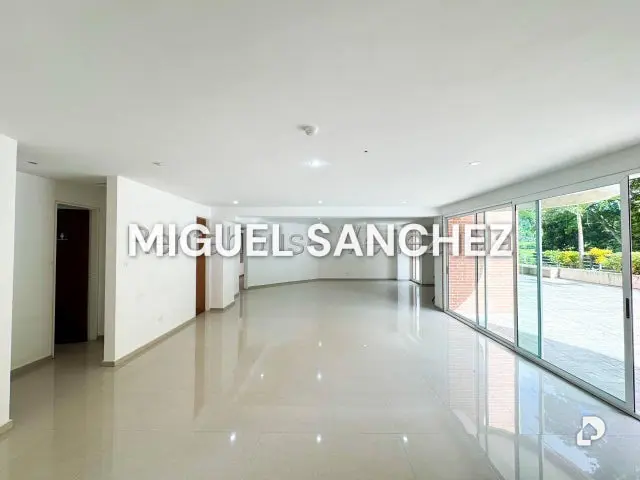 Apartamento en Santa Fe, Caracas – 17