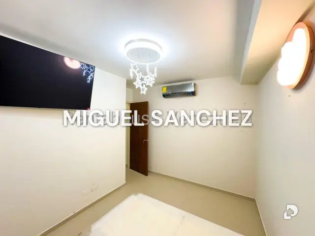 Apartamento en Santa Fe, Caracas – 13