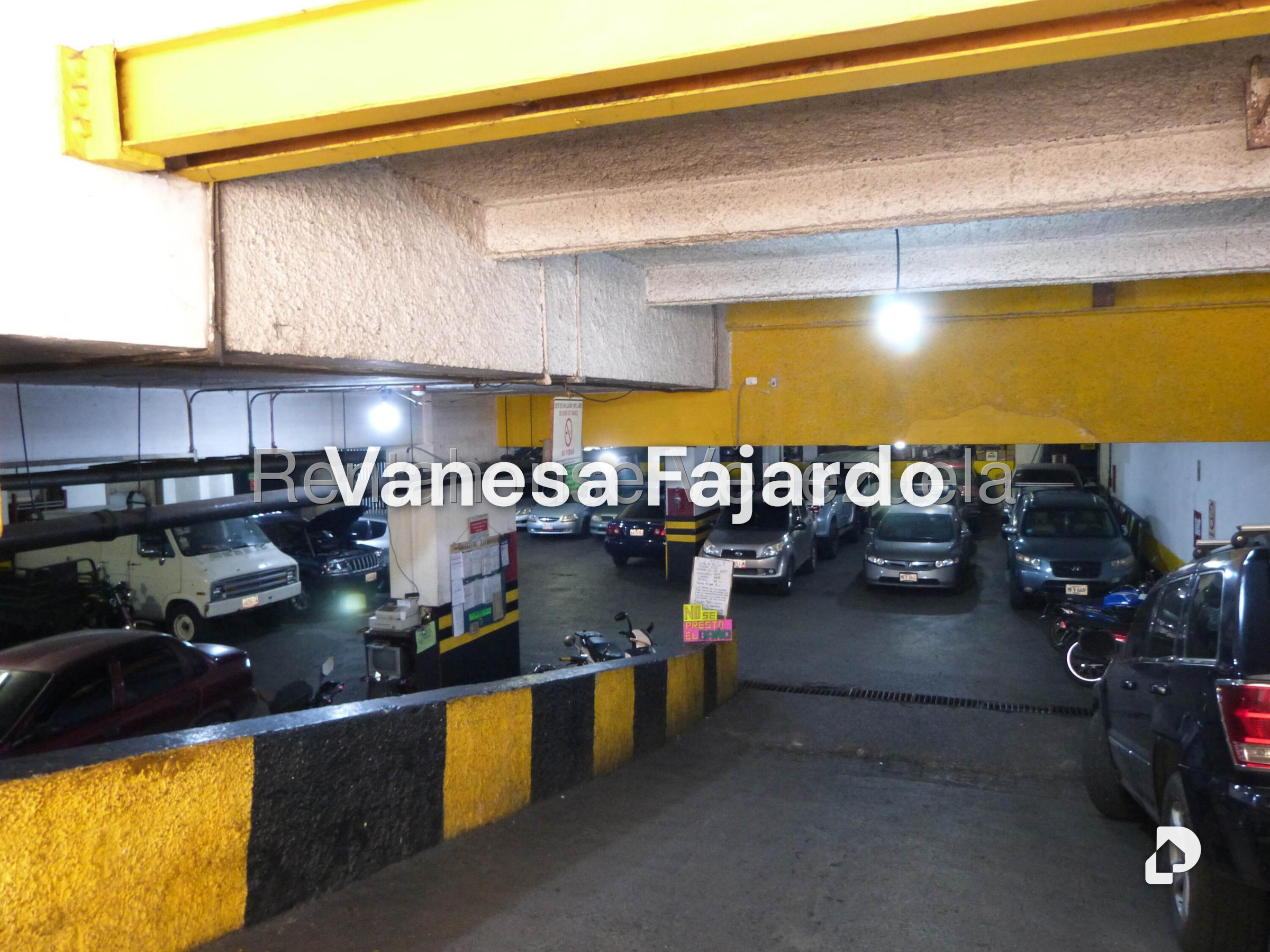 Edificio en Parroquia Catedral, Caracas – 2