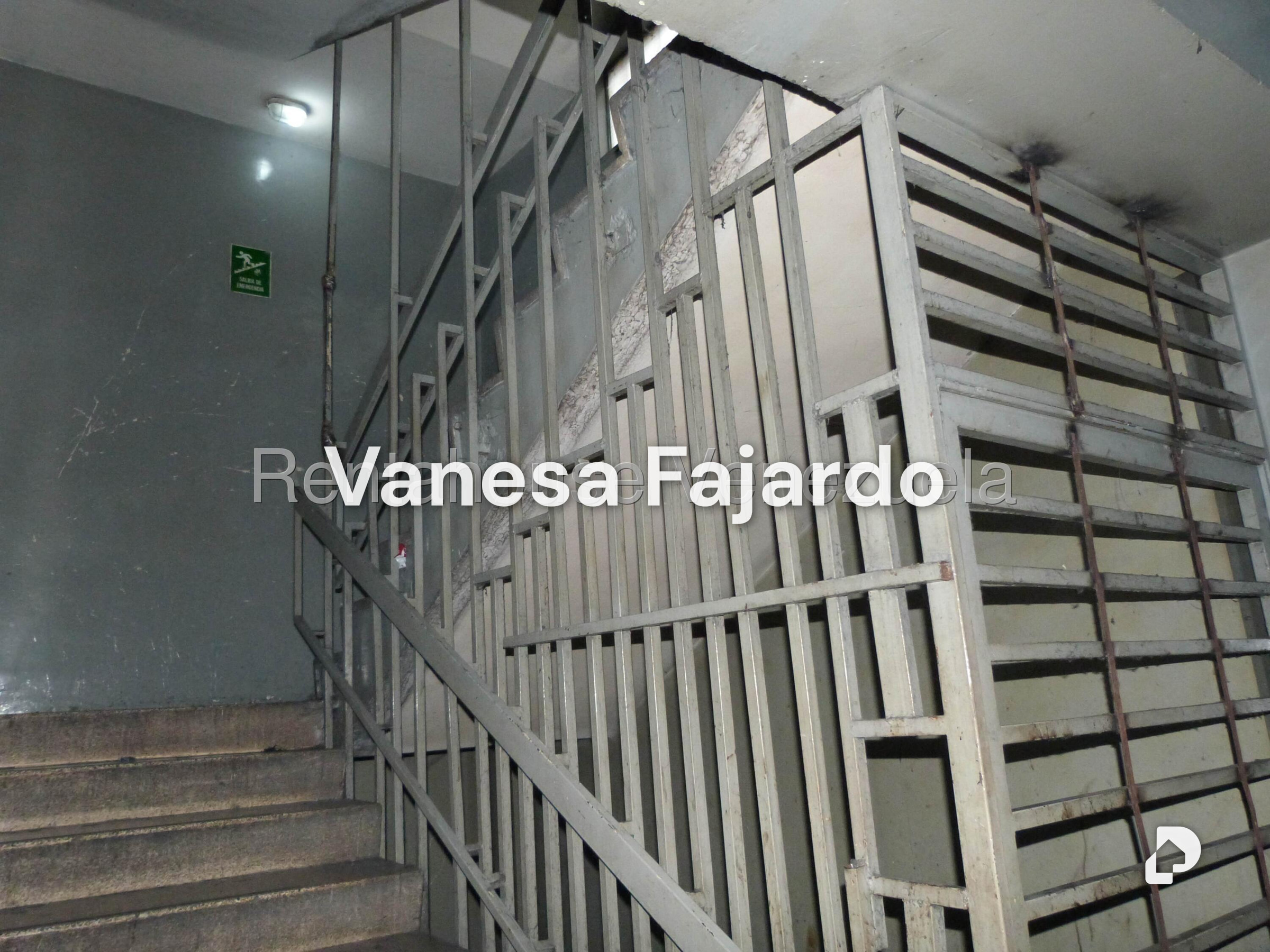 Edificio en Parroquia Catedral, Caracas – 13