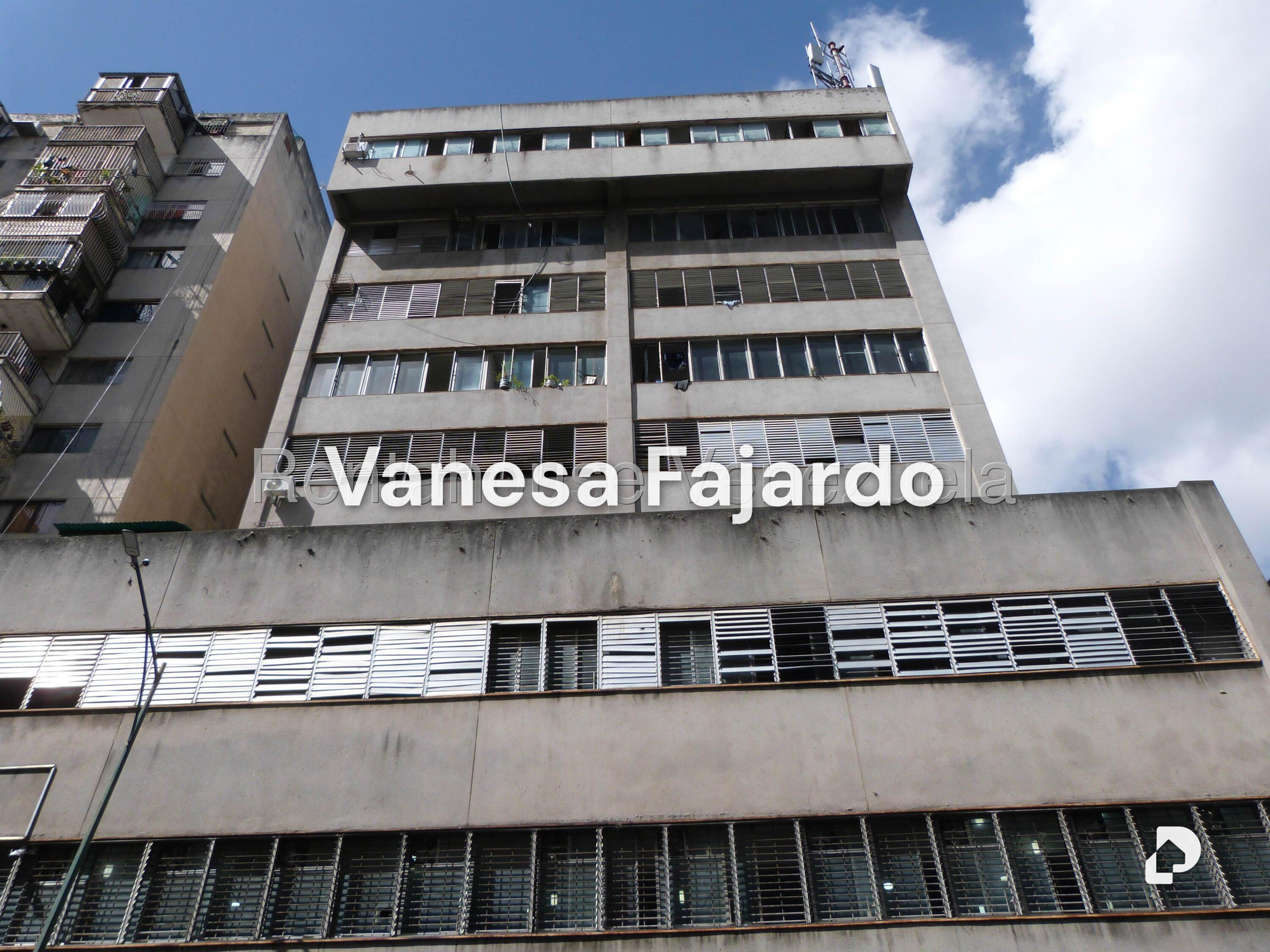 Edificio en Parroquia Catedral, Caracas – 23