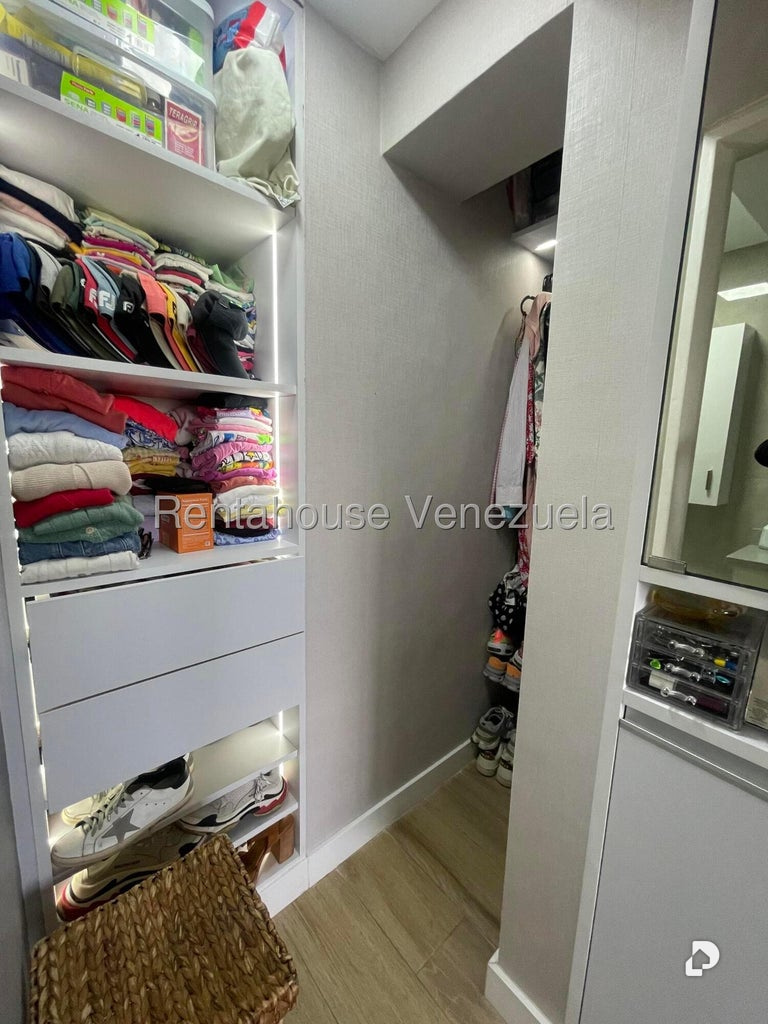 Apartamento en Colinas de Bello Monte, Caracas – 29