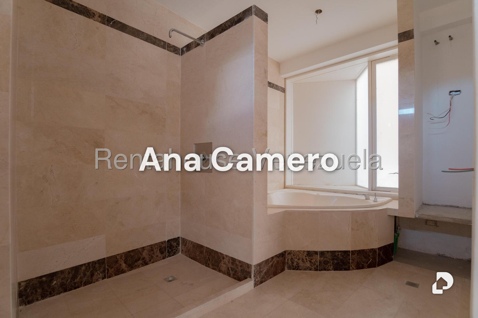 Townhouse en Alto Hatillo, Caracas – 28