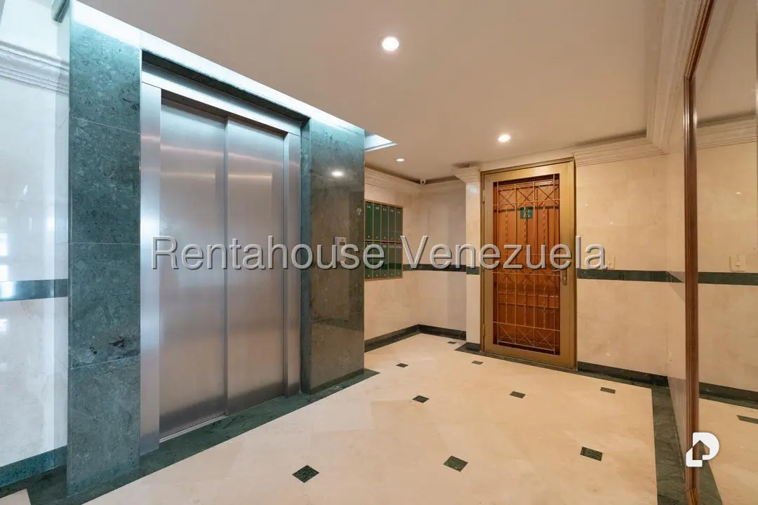 Apartamento en Los Naranjos (del Cafetal), Caracas – 14