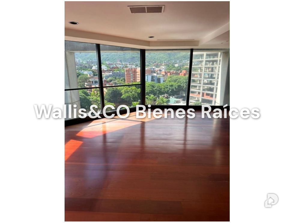 Oficina en La Castellana, Caracas – 1