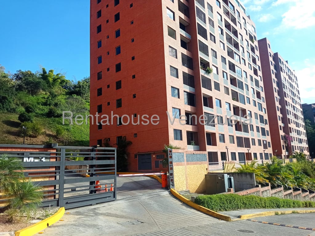 Apartamento en Colinas de La Tahona, Caracas - 1