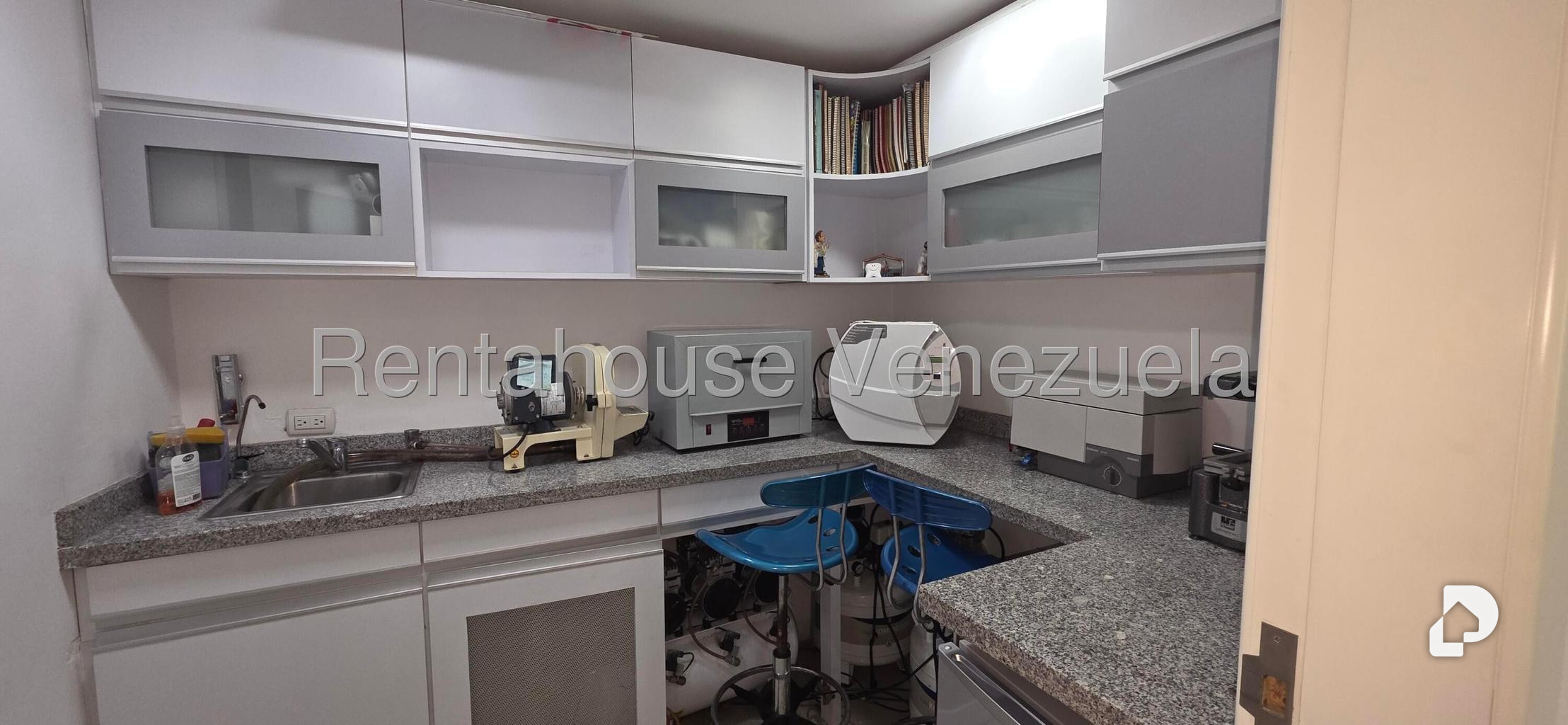 Local comercial en Altamira, Caracas – 9