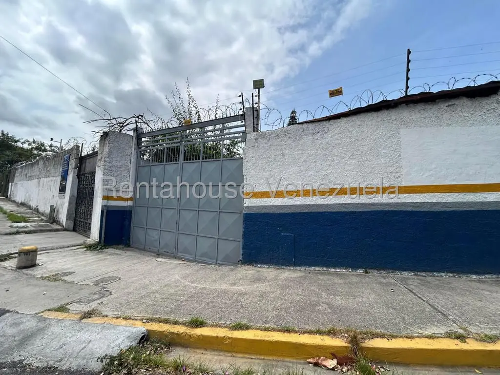Land in Country Club, Caracas - 1