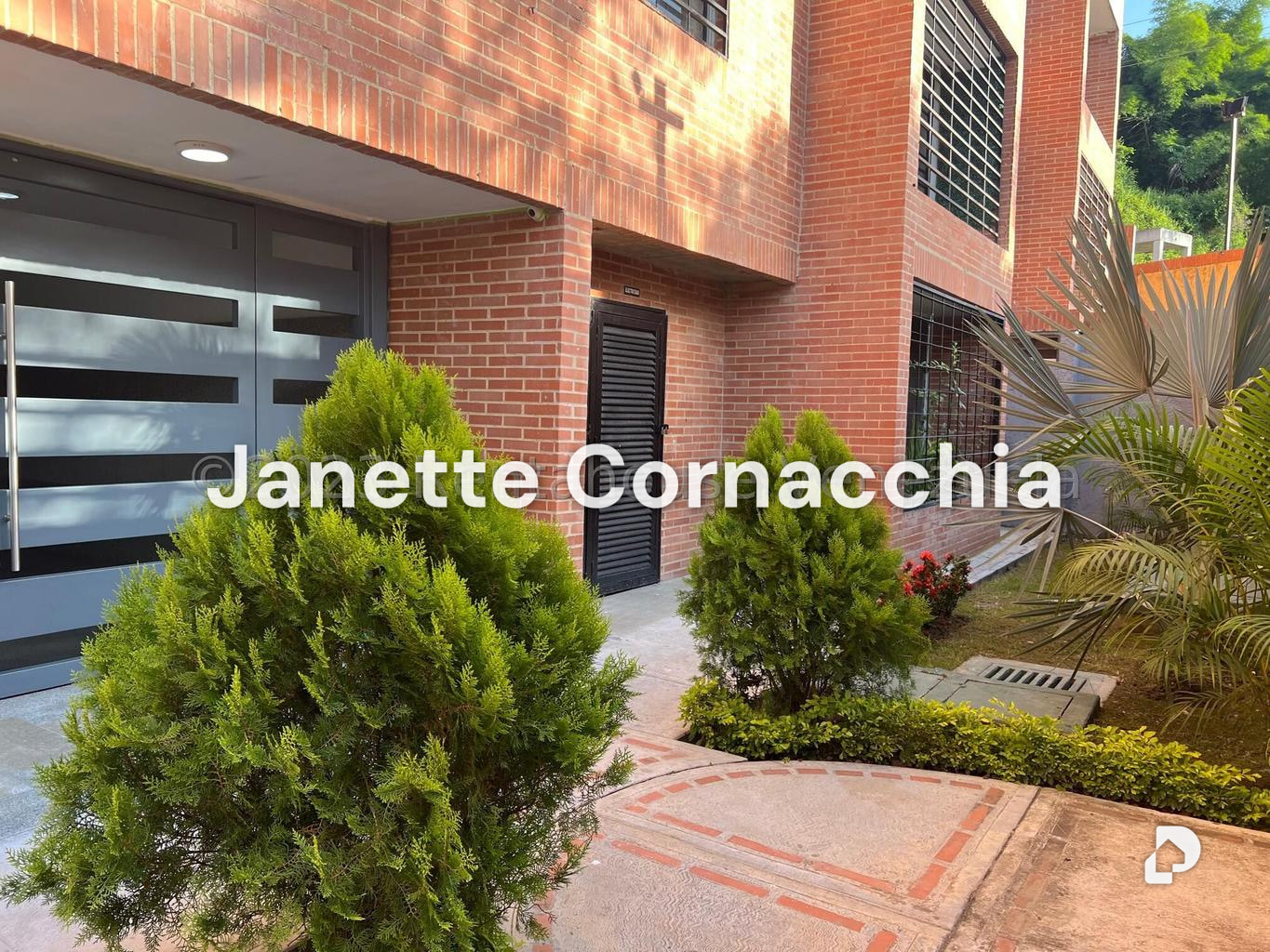 Apartamento en Colinas de La Tahona, Caracas – 2