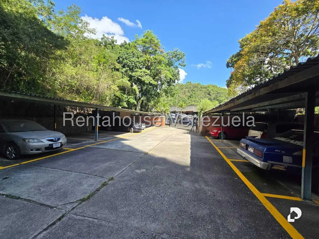 Apartamento en El Cafetal, Caracas – 23