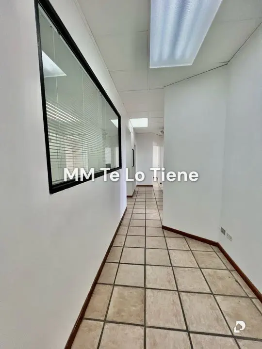 Oficina en Altamira, Caracas – 9