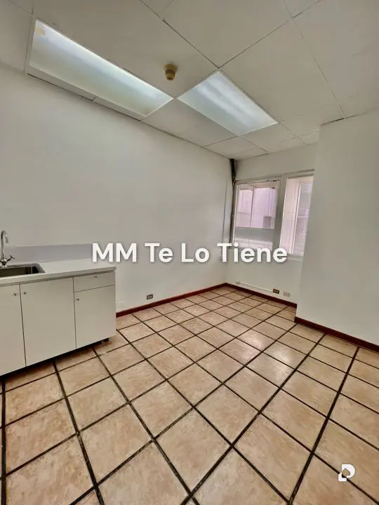 Oficina en Altamira, Caracas – 10
