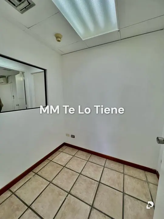 Oficina en Altamira, Caracas – 14