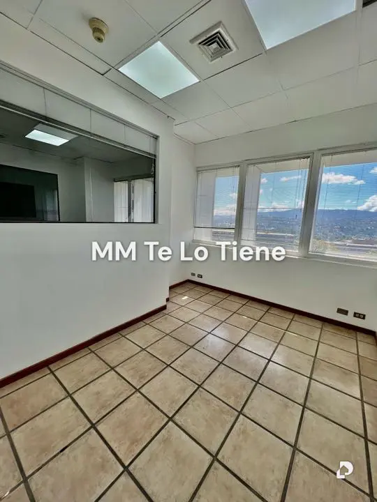 Oficina en Altamira, Caracas – 21