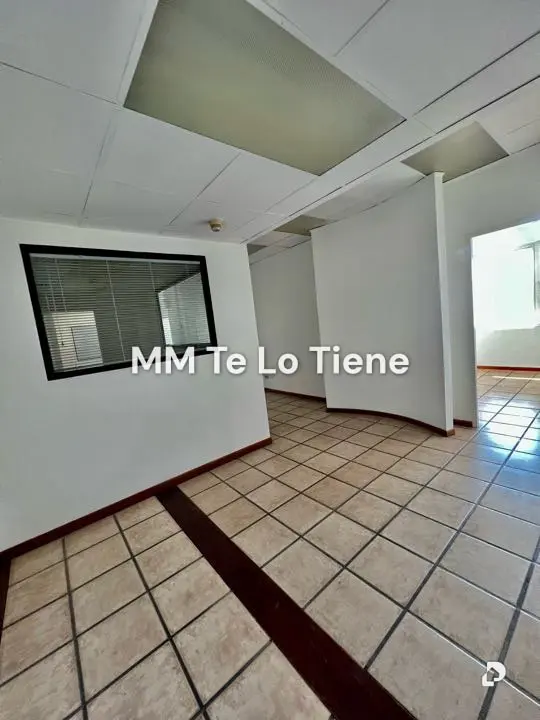 Oficina en Altamira, Caracas – 7