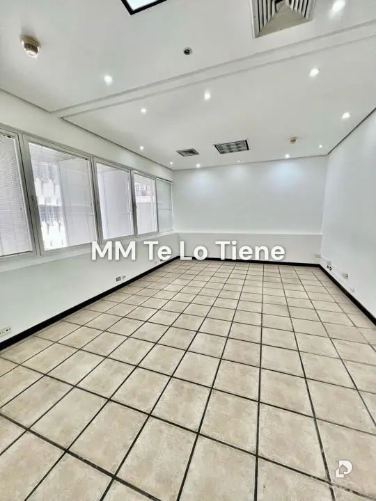 Oficina en Altamira, Caracas – 23