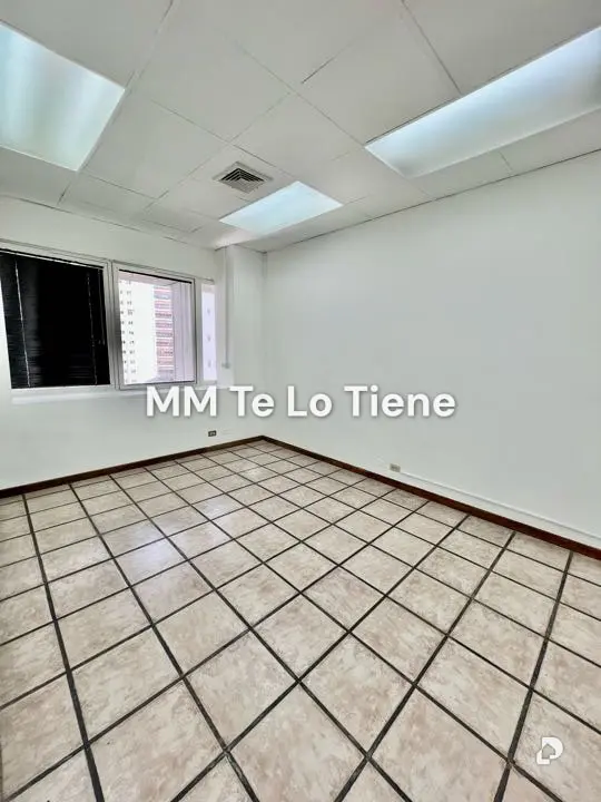 Oficina en Altamira, Caracas – 15