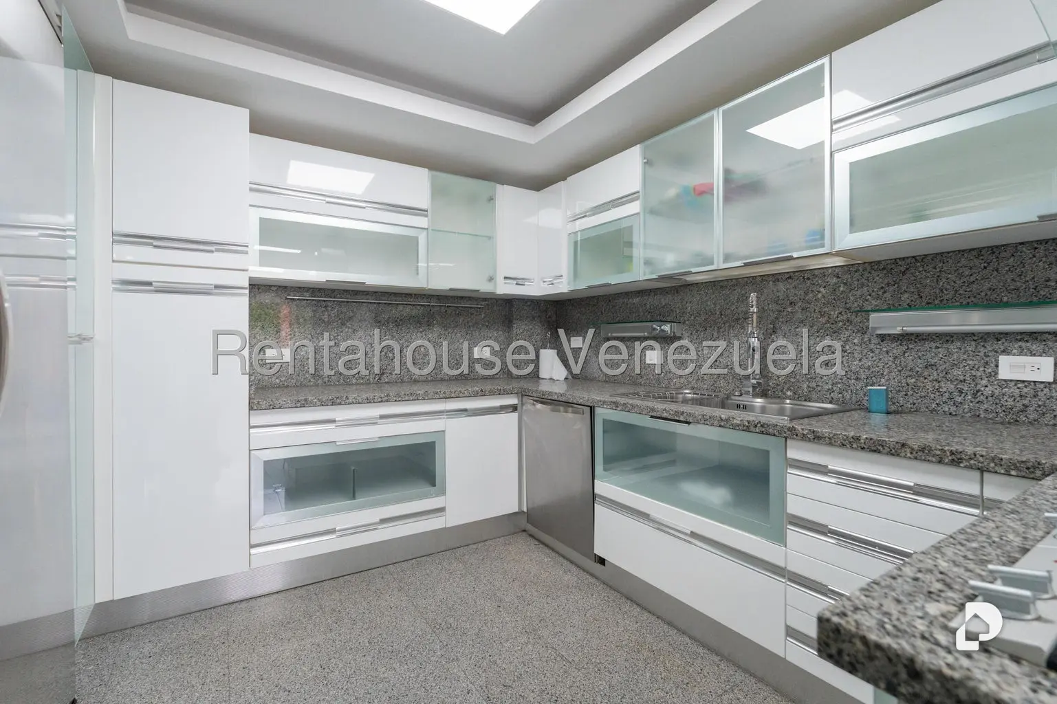 Apartamento en Macaracuay, Caracas – 13
