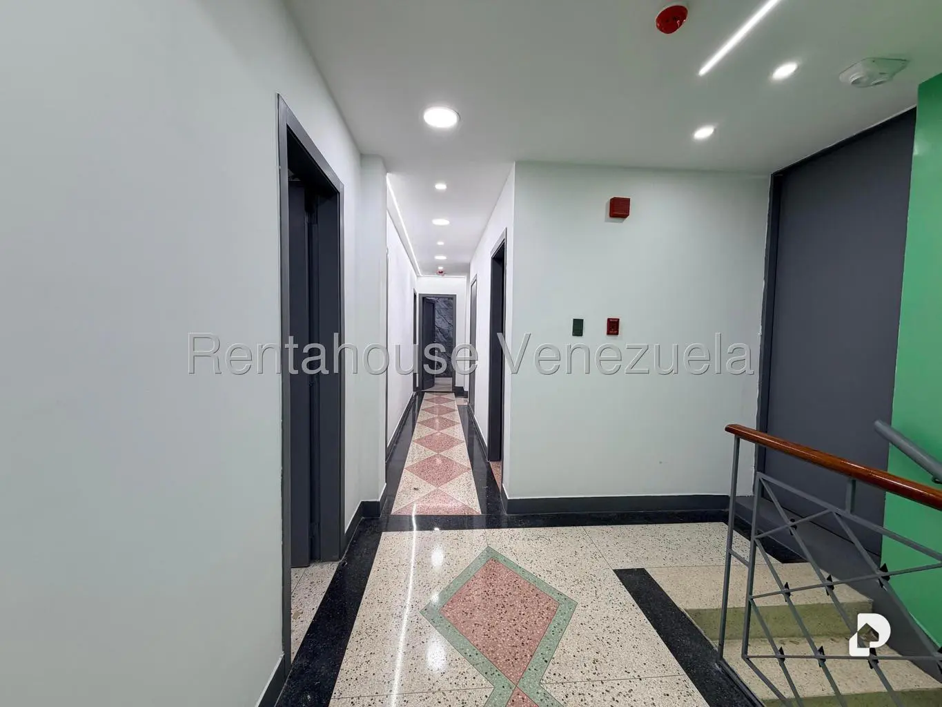 Casa en San Román, Caracas – 28