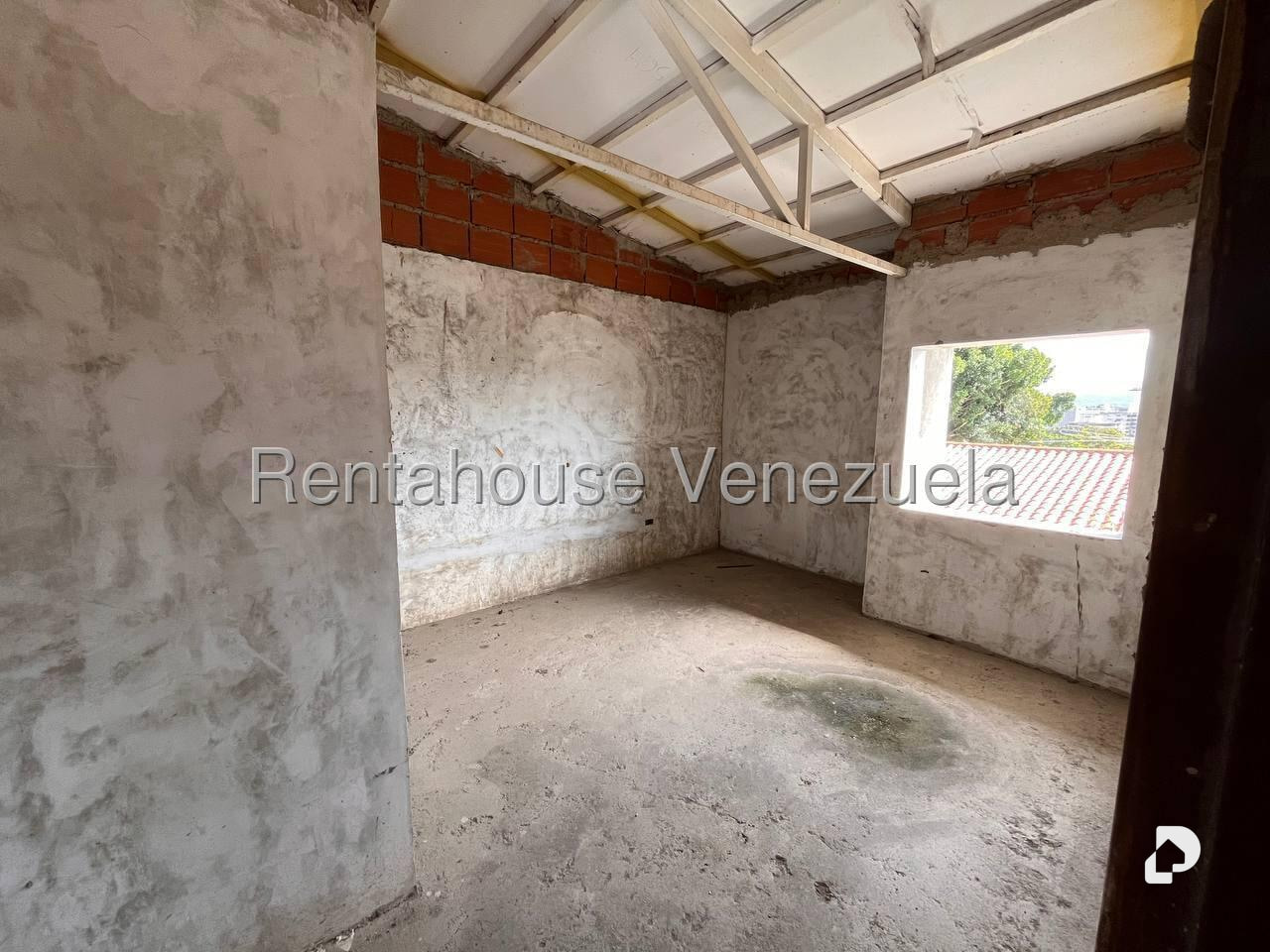 Casa en Altamira, Caracas – 22