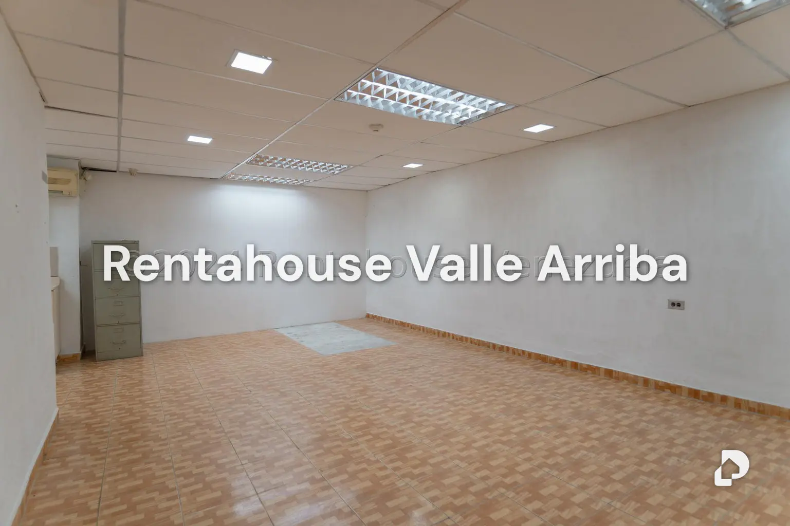 Local comercial en Parroquia La Candelaria, Caracas – 16