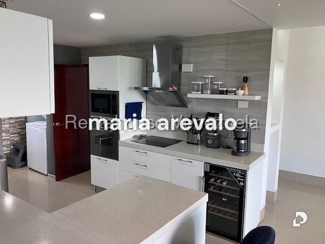 Apartamento en La Boyera, Caracas – 15